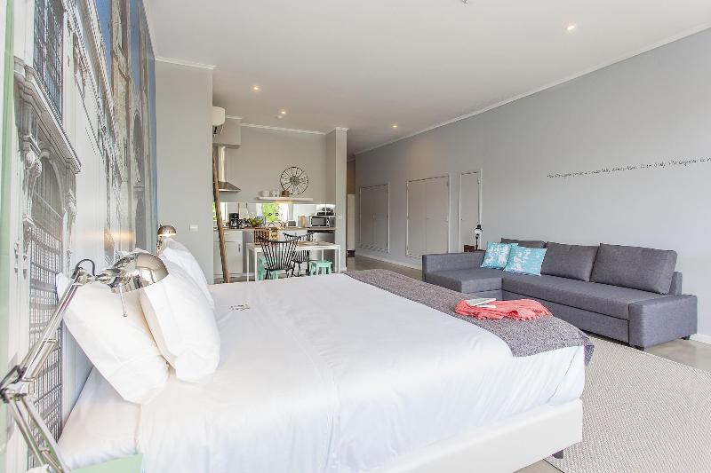 Emporium Lisbon Suites - Oda