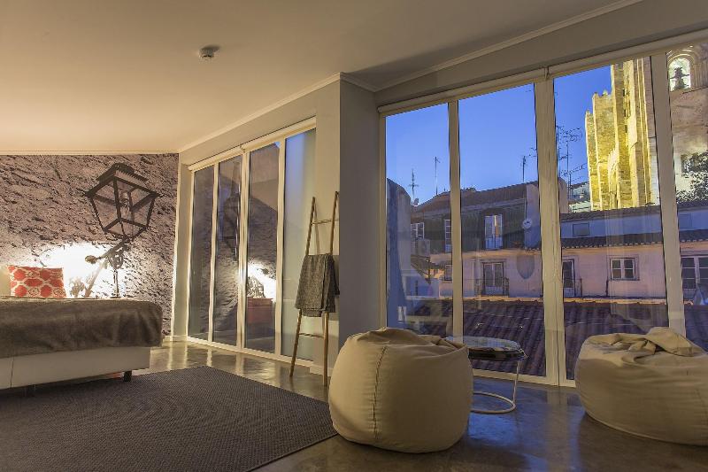 Emporium Lisbon Suites - Oda