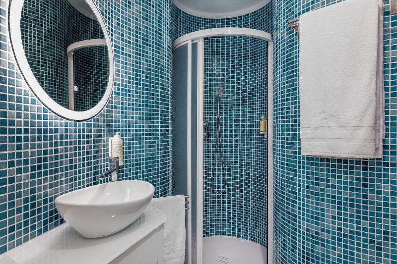 In Porto Gallery Guesthouse - Oda