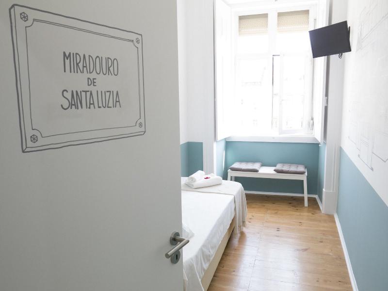 Lisbon Check-In Guesthouse - Oda