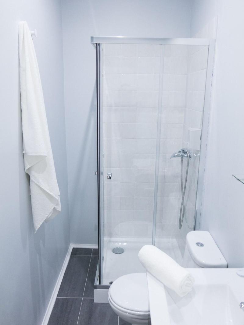 Lisbon Check-In Guesthouse - Oda