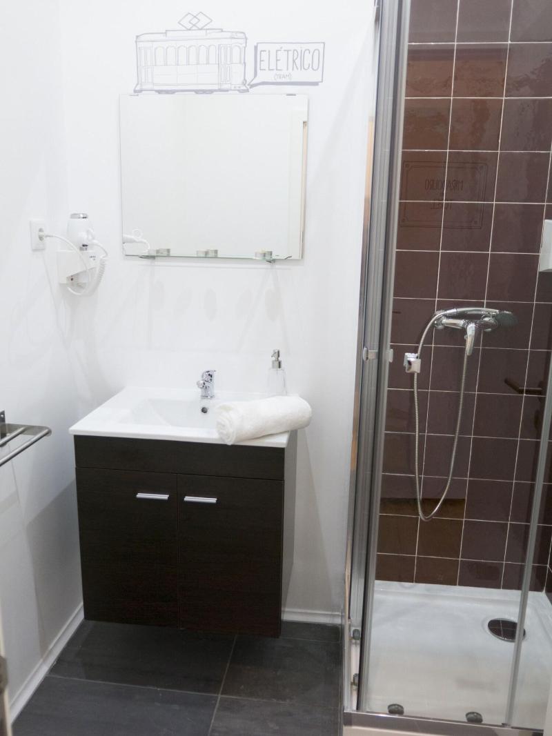 Lisbon Check-In Guesthouse - Oda