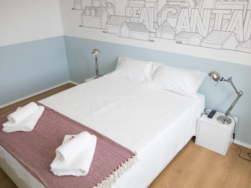 Lisbon Check-In Guesthouse - Oda