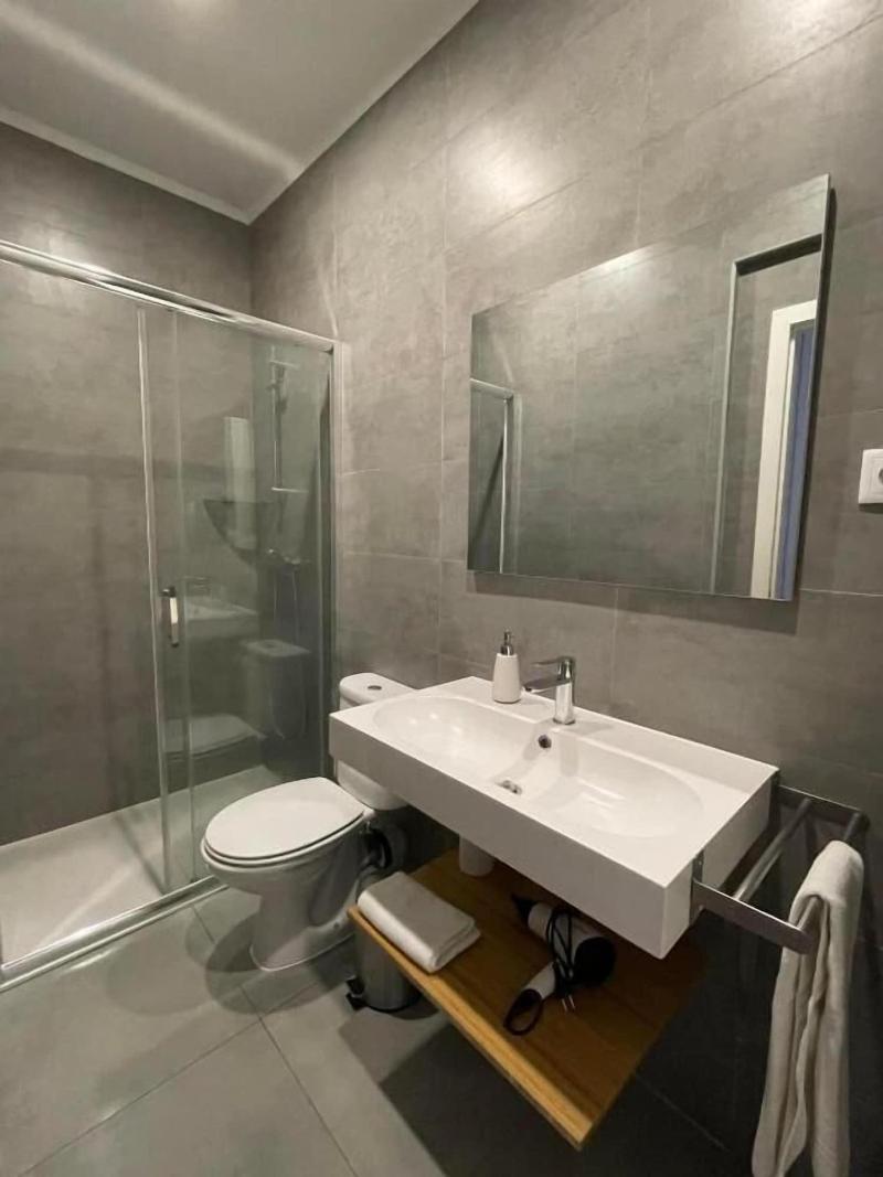 Lisbon Check-In Guesthouse - Oda