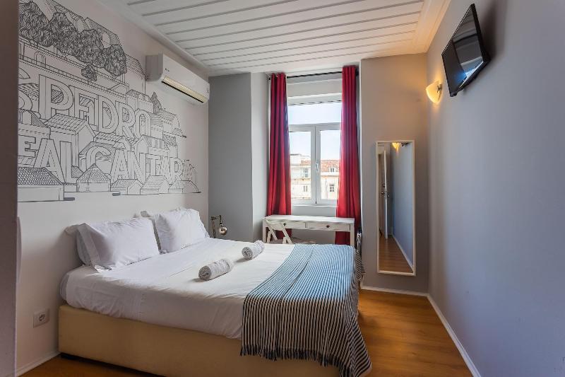 Lisbon Check-In Guesthouse - Oda