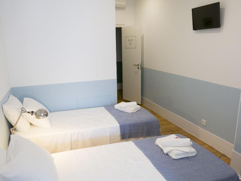 Lisbon Check-In Guesthouse - Oda
