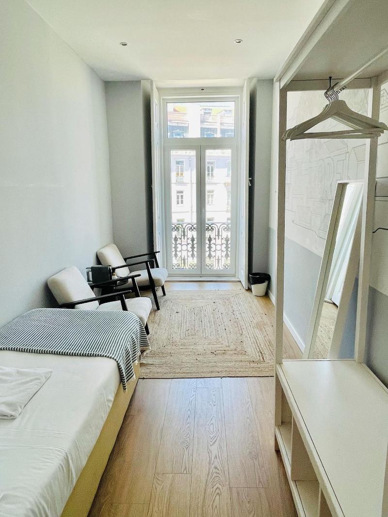 Lisbon Check-In Guesthouse - Oda