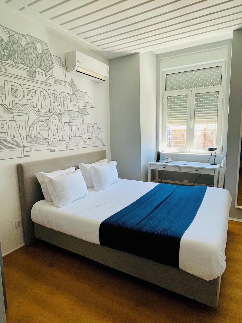 Lisbon Check-In Guesthouse - Oda