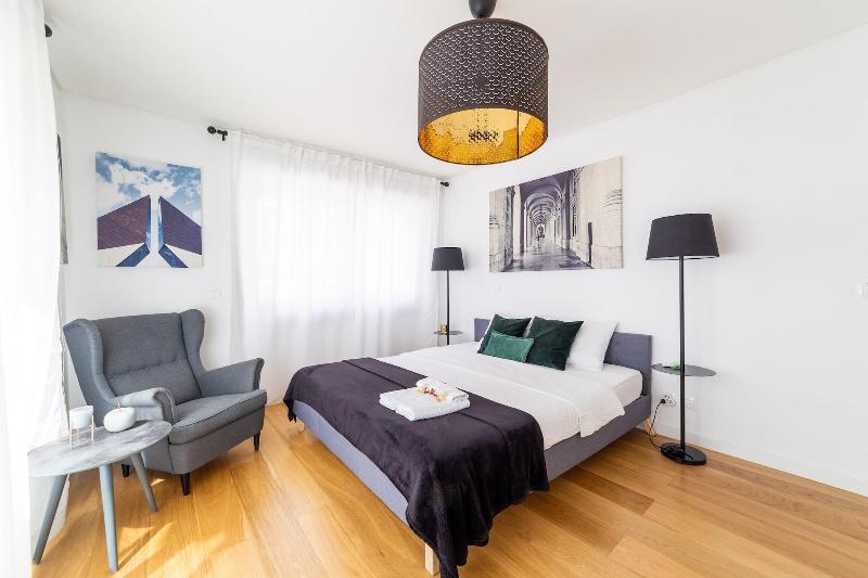 Industrial Lisbon Apartment - Adults Only - Oda
