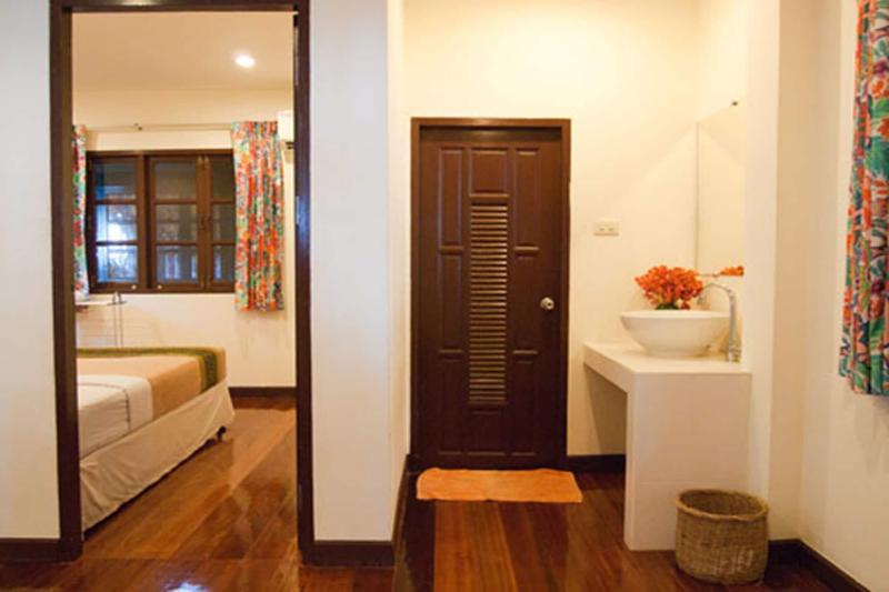 Baan Klang Aow Beach Resort - Oda