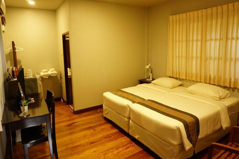 Baan Klang Aow Beach Resort - Oda