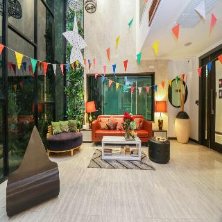 Aim House Bangkok Hotel fotoÄŸrafÄ±