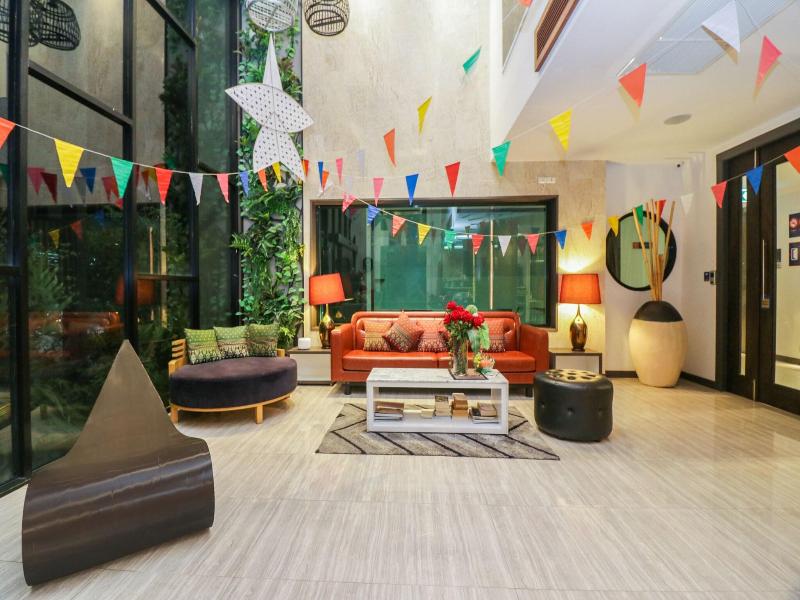 Aim House Bangkok Hotel - Lobi
