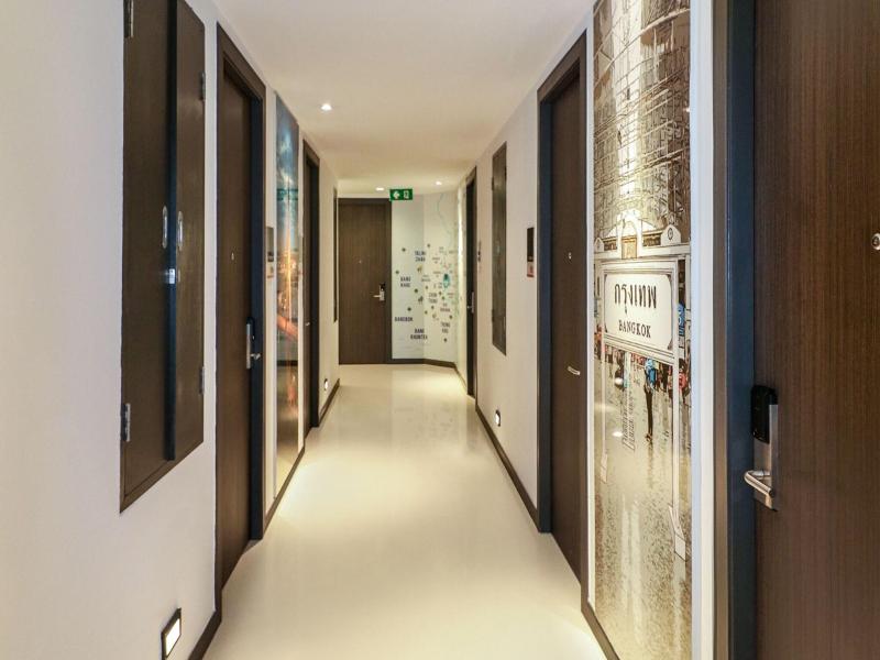 Aim House Bangkok Hotel - Lobi