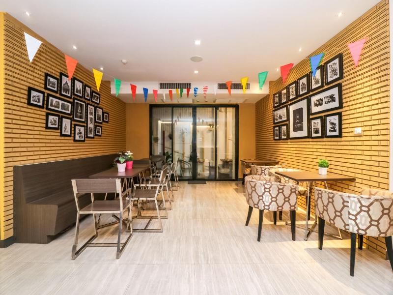 Aim House Bangkok Hotel - Restoran