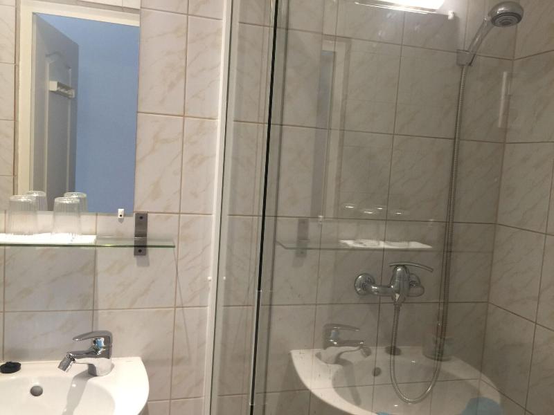 Omega Guesthouse Budapest - Oda