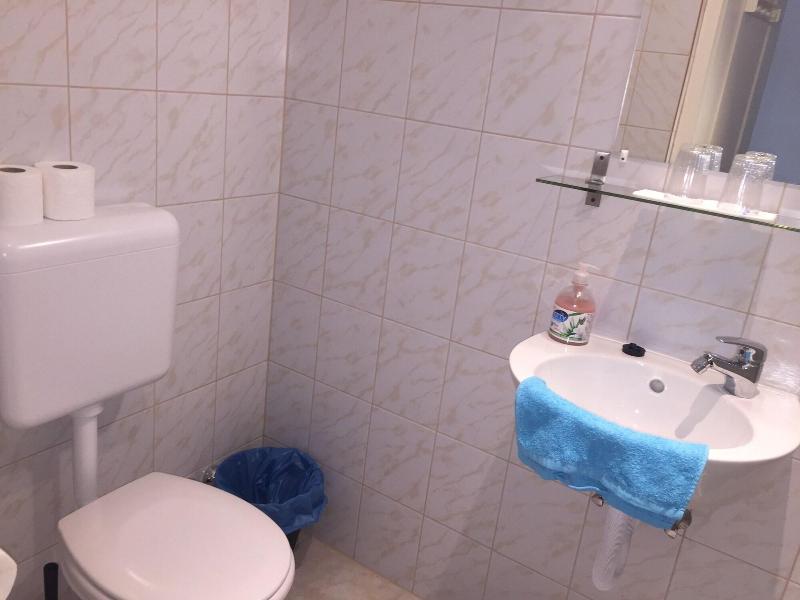Omega Guesthouse Budapest - Oda