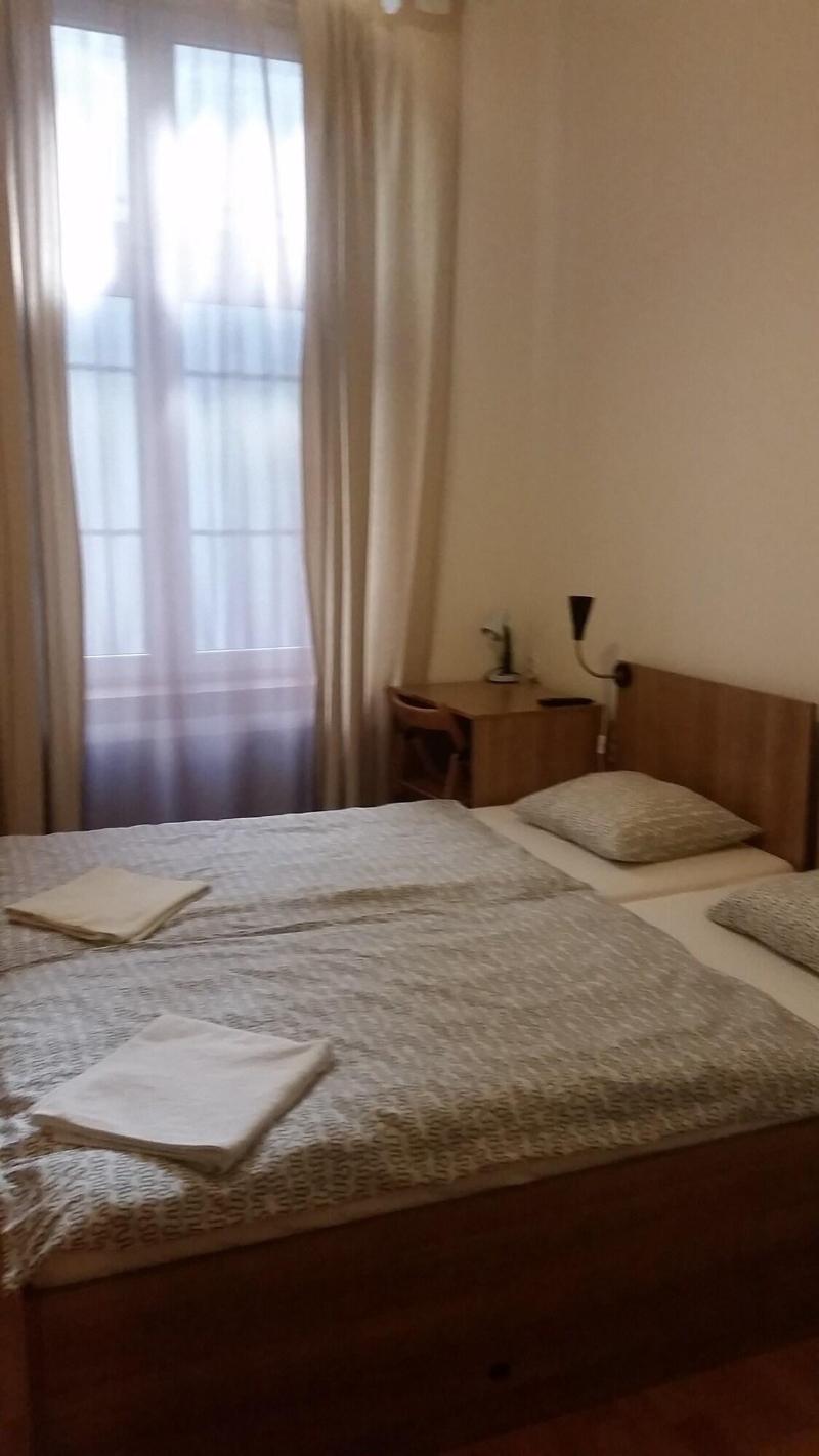 Omega Guesthouse Budapest - Oda