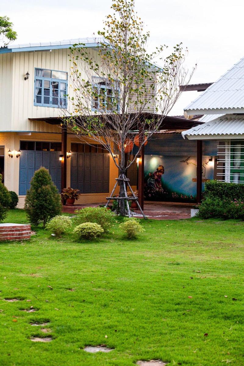 Baan Suan Krung Kao - Genel