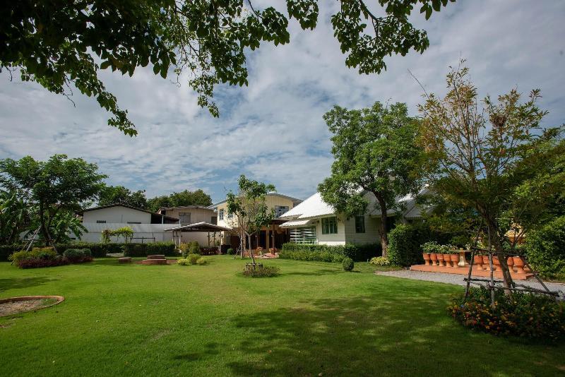 Baan Suan Krung Kao - Genel