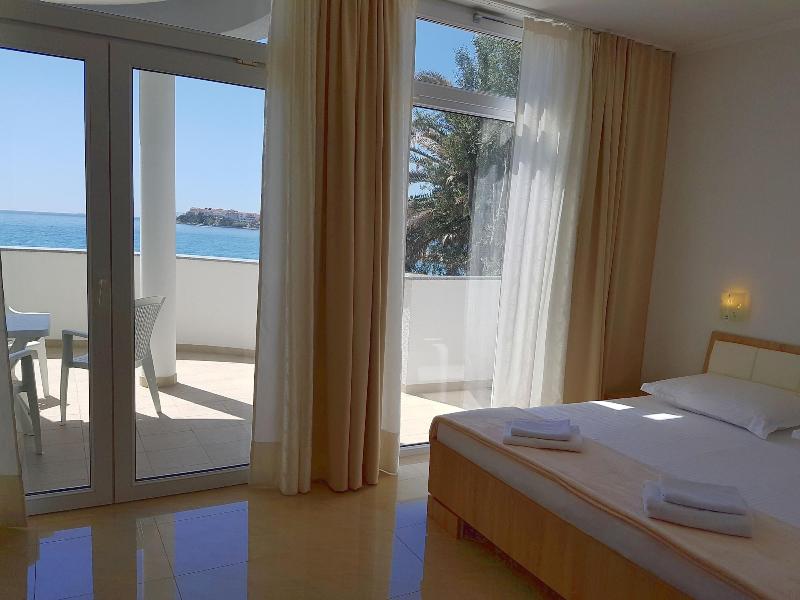 Sunset Split Rooms - Oda
