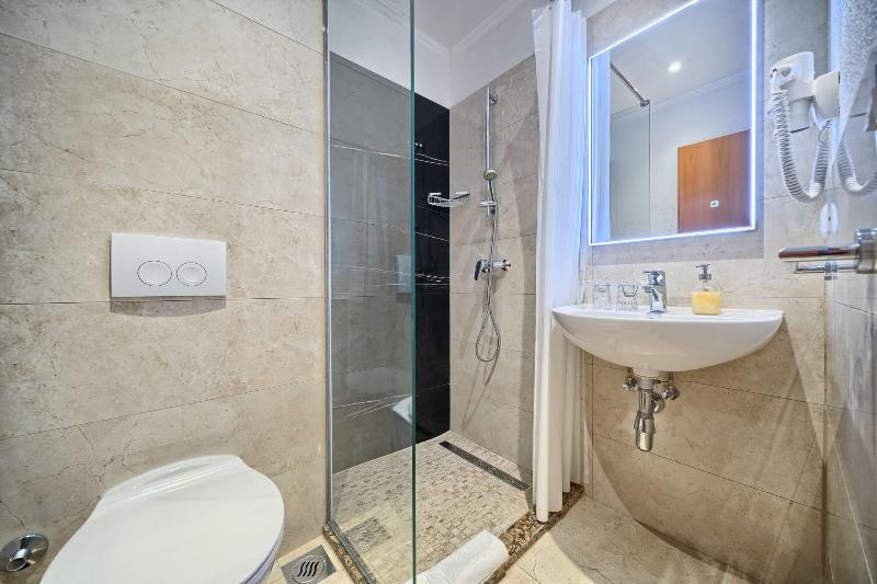 Sunset Split Rooms - Oda