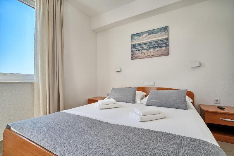 Sunset Split Rooms - Oda