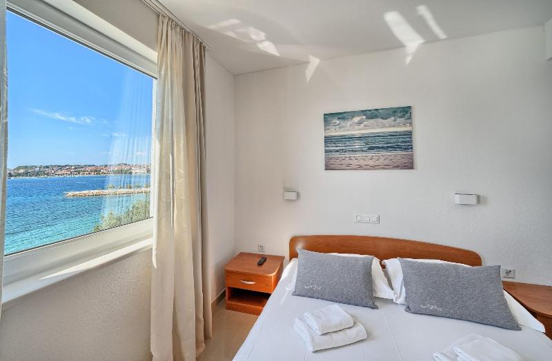 Sunset Split Rooms - Oda