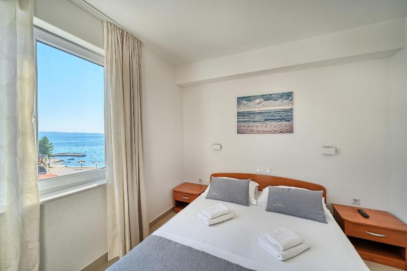 Sunset Split Rooms - Oda