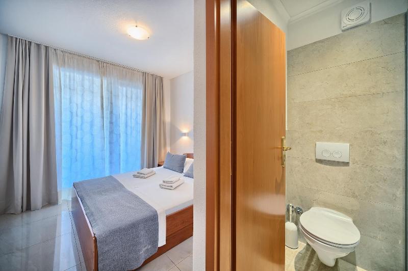 Sunset Split Rooms - Oda
