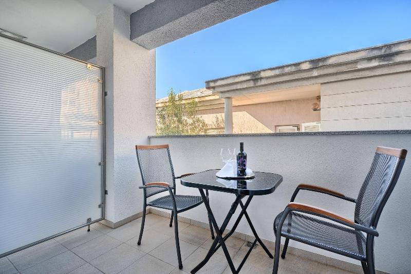 Sunset Split Rooms - Oda