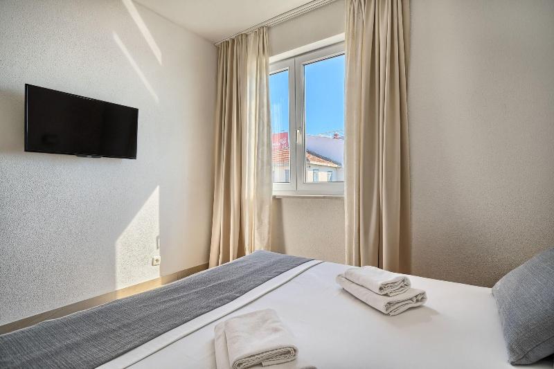 Sunset Split Rooms - Oda