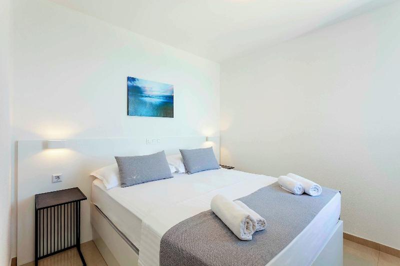Sunset Split Rooms - Oda