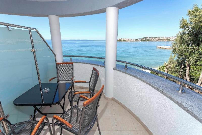 Sunset Split Rooms - Oda