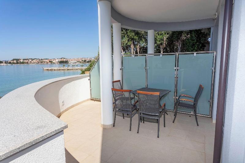 Sunset Split Rooms - Oda