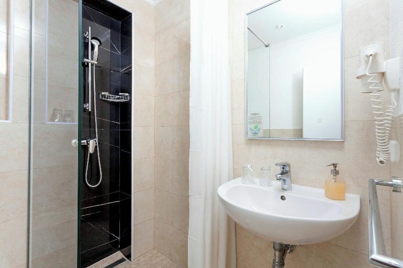 Sunset Split Rooms - Oda