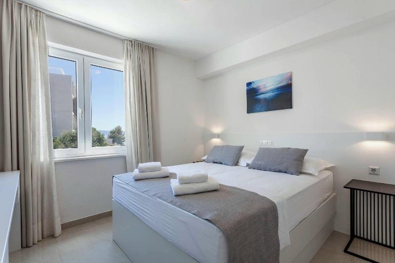 Sunset Split Rooms - Oda