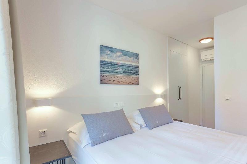 Sunset Split Rooms - Oda