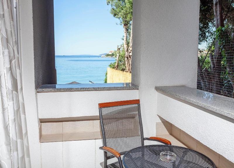 Sunset Split Rooms - Oda