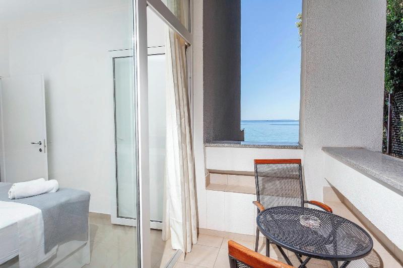 Sunset Split Rooms - Oda