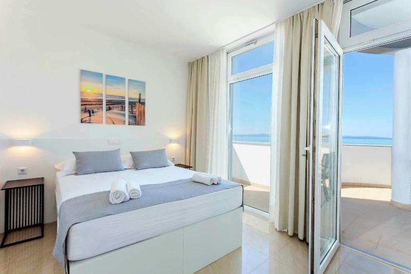 Sunset Split Rooms - Oda
