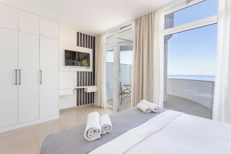 Sunset Split Rooms - Oda