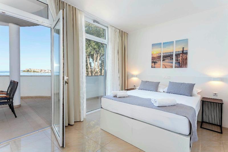 Sunset Split Rooms - Oda