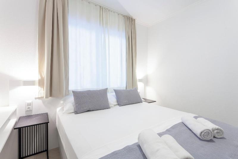 Sunset Split Rooms - Oda