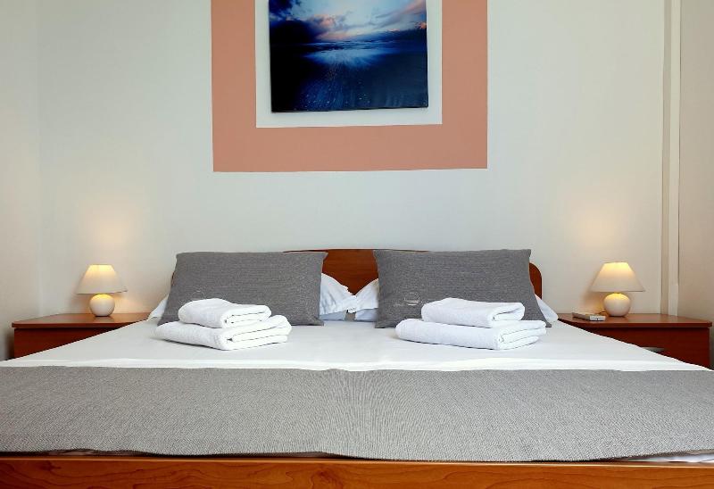 Sunset Split Rooms - Oda