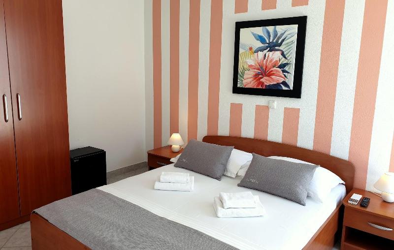 Sunset Split Rooms - Oda