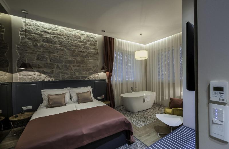 Zadera Accommodation - Genel