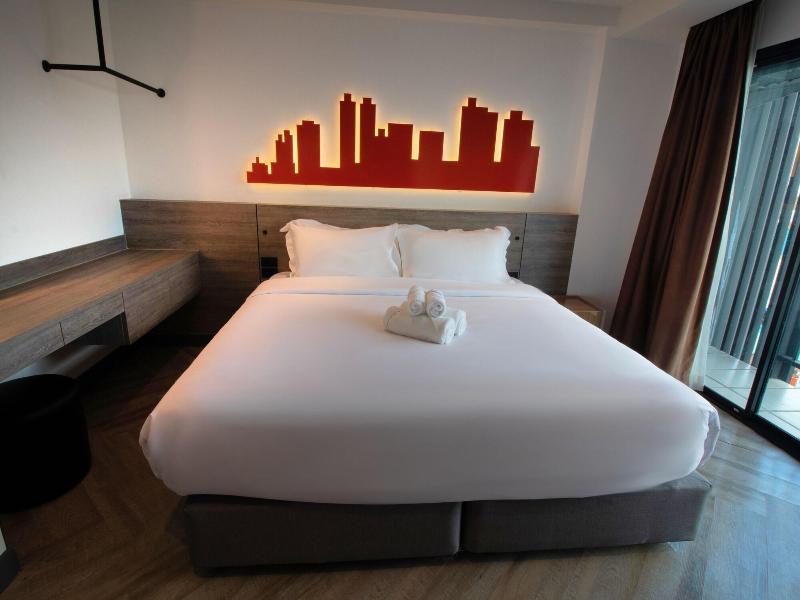 Fortune D Phitsanulok Hotel - Oda