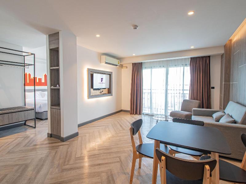 Fortune D Phitsanulok Hotel - Oda