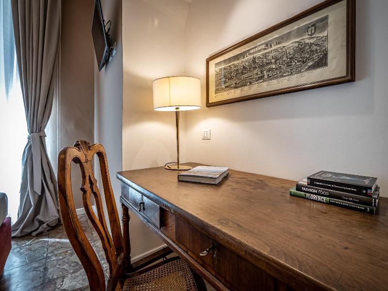 Cerretani Palace Luxury B&B - Oda